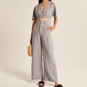 Abercrombie and Fitch Linen-Blend Wide Leg
Pants